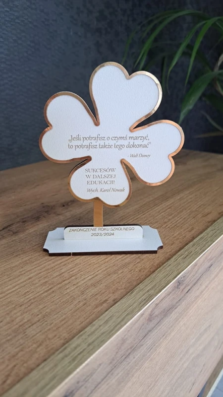 Statuetka Koniczynka z CYTATEM i Dedykacją (3).jpg